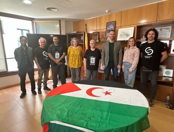 El Ayuntamiento de Caldes de Montbui recibe a la delegación de la #MarchaLibertadSaharaui