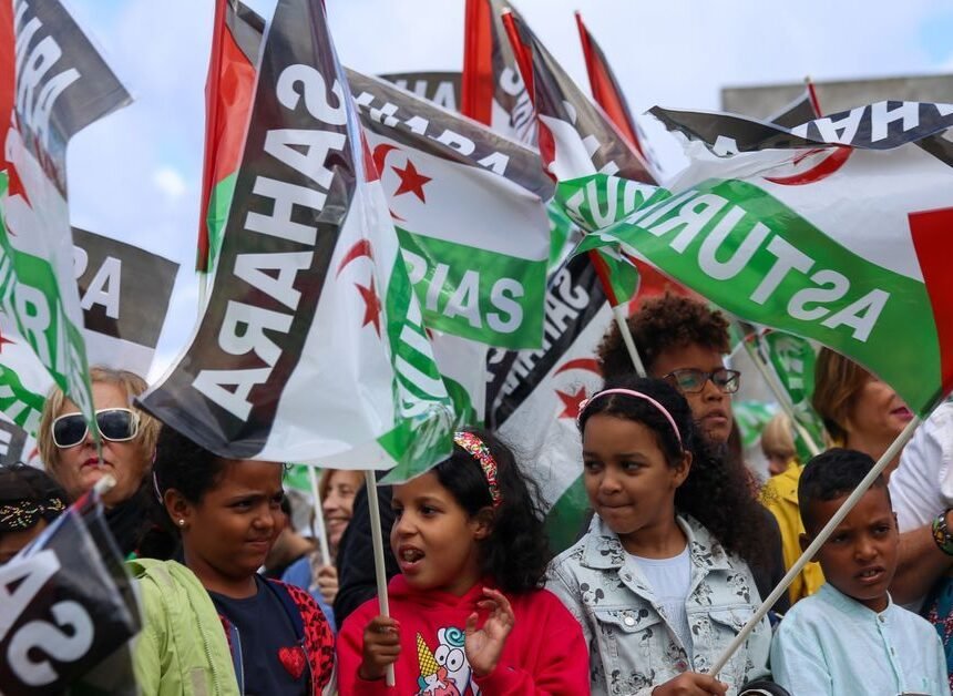 d9cf962b-46ab-4c36-926d-fc96d2e885d6_facebook-aspect-ratio_default_0 52 años de FRENTE POLISARIO | La resistencia saharaui no se apaga – Abdulah Arabi