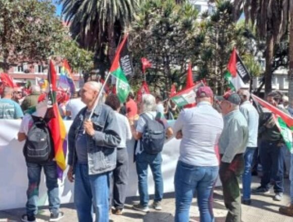 Sindicalistas y movimiento solidario con el pueblo saharaui marchan en Canarias por el día internacional de los trabajadores | Sahara Press Service (SPS)