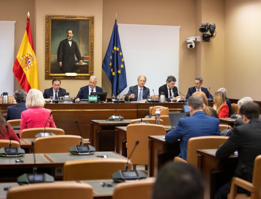ministro_de_exteriores_de_espana_ CONGRESO DE LOS DIPUTADOS: Críticas unánimes al ministro Albares por su política opaca, sumisión a Marruecos y traición al Sáhara Occidental