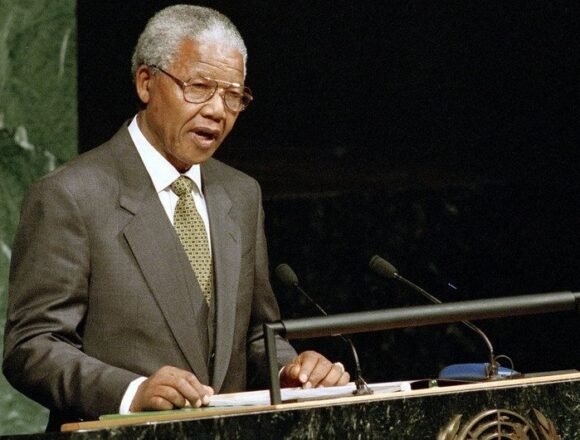 Los héroes del levantamiento de Gdeim Izik, los mártires de Agdez y Magouna, y los miles de personas torturadas en centros de detención secretos o asesinadas han impedido que Marruecos y Amina Bouayach ganen el Premio Nelson Mandela