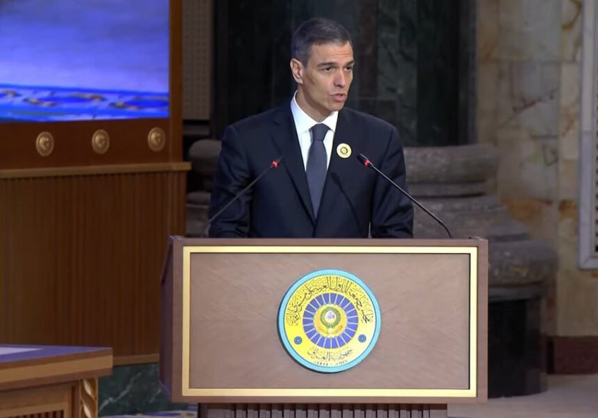 «Bagdad de la paz» acoge las causas árabes: Sánchez apoya a Gaza, pero ignora por completo la situación en el Sáhara Occidental
