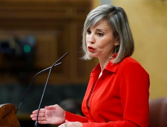 Comparecencia del presidente en el Congreso: Sumar exige a Sánchez ser «progresista» en la política exterior