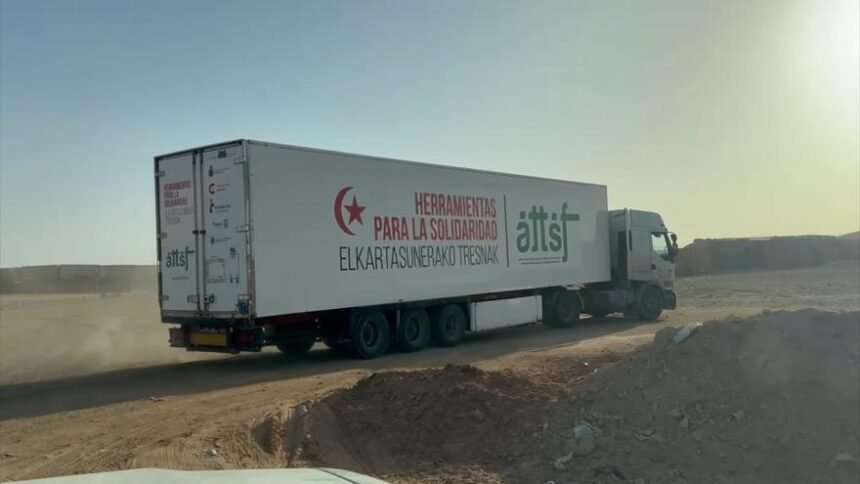El camión de ‘Herramientas para la solidaridad’ de ATTsF ya está en los campamentos saharauis