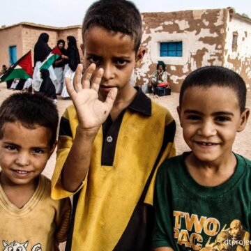 El pueblo saharaui y asociaciones del Movimiento de Solidaridad de España defienden el programa humanitario «Vacaciones en Paz»