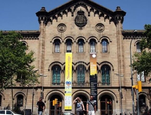 Un lobby financiado por Mohamed VI impulsa en Barcelona su plan para el Sáhara Occidental