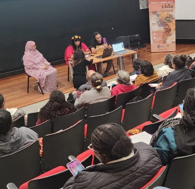 galia_auditorio Bogotá: Activista Galia Djimi expuso situación del Sáhara Occidental en panel sobre Salud y Paz | Sahara Press Service (SPS)