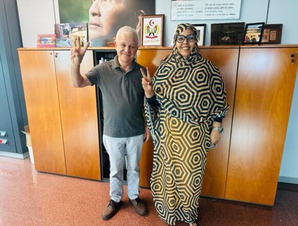 039e3ccc-d5a1-491b-98db-a536c3e9a804 La Secretaria General de la Unión Nacional de Mujeres Saharauis (UNMS), Chabba Seiny, mantuvo una reunión con Carmelo Ramírez, Presidente de la Federación de Instituciones Españolas en Solidaridad con el Pueblo Saharaui