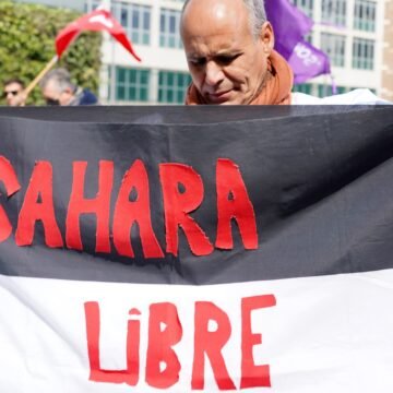 Indignación en Cataluña: marroquís celebran la ‘Marcha Verde’, símbolo del genocidio saharaui
