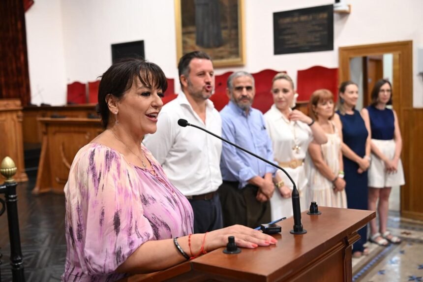 Ángela Carrillo: ‘Con Vacaciones en Paz hemos traído niños saharauis refugiados y a sus hijos, no quisiera traer nietos’