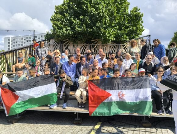 Vitry-sur-Seine: Recepción en honor a los niños saharauis y palestinos, símbolos de paz y solidaridad