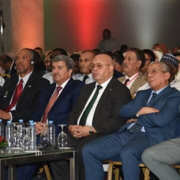 El ministro argelino de Muyahidines (Veteranos) y Titulares de Derechos reafirma el derecho de los pueblos saharaui y palestino a la libertad y la independencia
