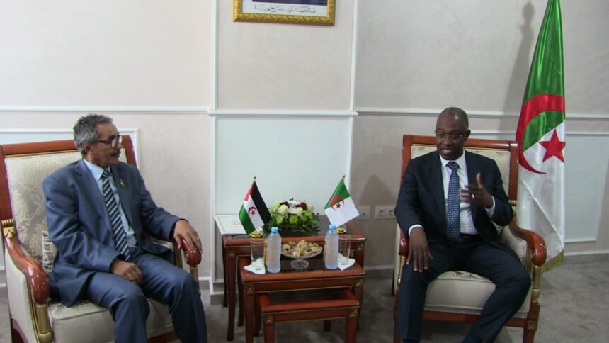 Los preparativos del Foro Mundial de la Juventud, tema central de la reunión entre el ministro de Juventud argelino y el embajador saharaui | Sahara Press Service (SPS)