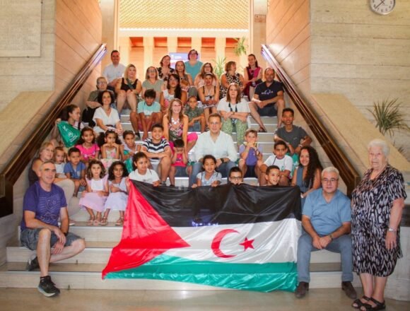 El alcalde de Albacete recuerda “nuestra deuda histórica con los refugiados saharauis”