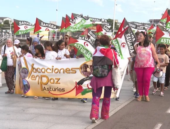 Piden la autodeterminación del Sáhara occidental en una manifestación en Gijón