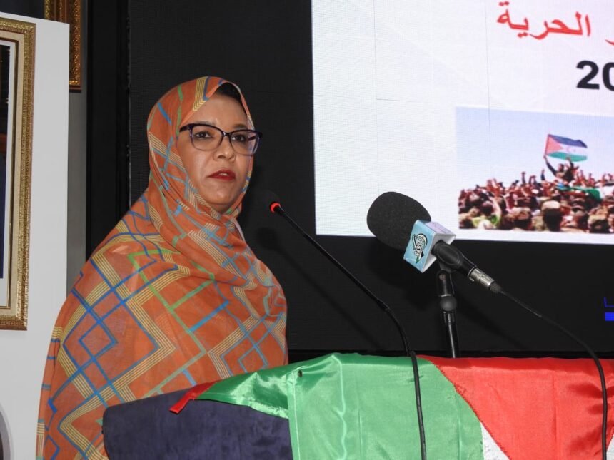 Académica argelina destaca rol protagónico de las mujeres saharauis en la transmisión y preservación del patrimonio y la identidad cultural hasaní | Sahara Press Service (SPS)