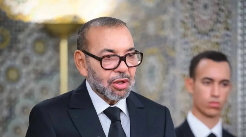 Rabat deduce una reconciliación imaginaria con Argelia a partir de una brocha gorda de pintura