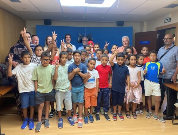 Ninos-y-ninas-saharuis-en-su-visita-a-la-FNMC-scaled-1 La Federación Navarra de Municipios y Concejos recibe a una treintena de niñas y niños saharauis acogidos este verano por familias navarras
