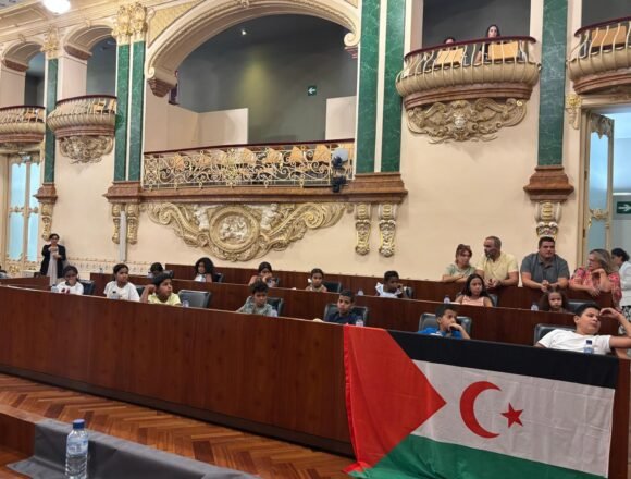 acto_de_recibimiento_de_los_nino_saharauis_en_la_diputacion_badajoz Presidenta de la Diputación de Badajoz recibe un grupo de menores saharauis | Sahara Press Service (SPS)