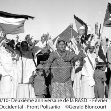 asdfghj MEMORIA HISTÓRICA de la RASD: LA GUERRA OLVIDADA del SAHARA OCCIDENTAL | Fotos de Gérald Bloncourt (1976)