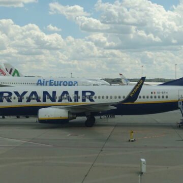 Ryanair-737-1 SAHARA OCCIDENTAL ocupado | ¿Por qué Ryanair vuela casi sin pasajeros de Lanzarote a Dajla?