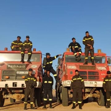 camion-1 Los bomberos que apagan los fuegos en el desierto | NR | Periodismo alternativo