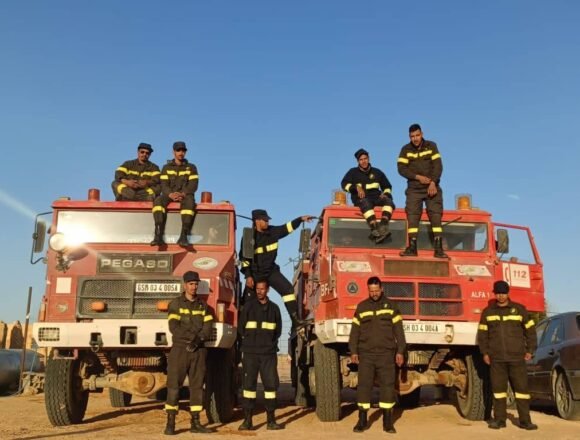 camion-1 Los bomberos que apagan los fuegos en el desierto | NR | Periodismo alternativo
