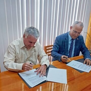 firma_convenio_entre_la_ujs_y_la_unjc_01 La UJS firma Convenio de Colaboración con la Unión Nacional de Juristas de Cuba | Sahara Press Service (SPS)