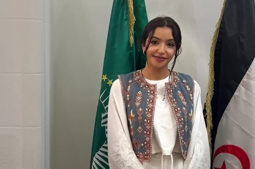 Nayua Jatri Aduh, estudiante y activista saharaui: «Hemos heredado la resistencia de nuestras madres»