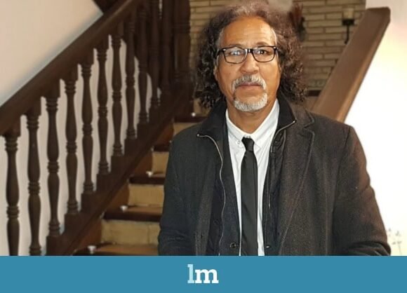 bskycard-Bahia-Mahmud-Awah Bahia Mahmud Awah, poeta saharahui: «No se puede hacer una revolución con una vieja camisa de fuerza» | lamarea