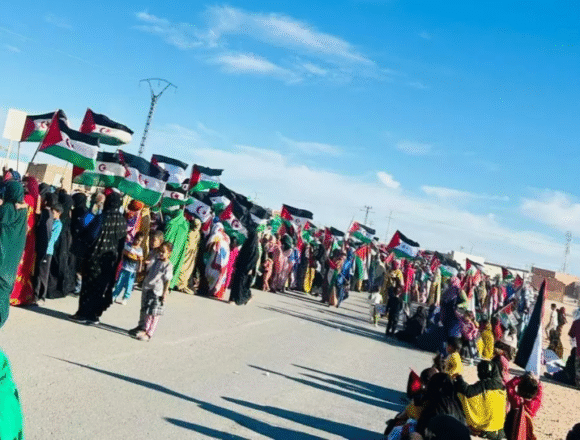 El pueblo saharaui contra la propuesta de EEUU, que quiere legalizar la ocupación marroquí – Contramutis