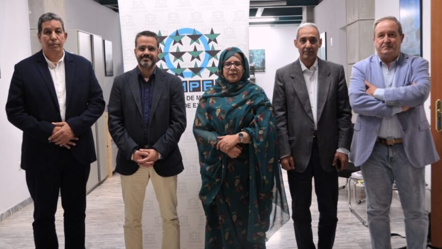 Un encuentro con el Presidente de la FEMPEX inaugura la ronda de reuniones institucionales en Extremadura de representantes del pueblo Saharaui | Infoprovincia