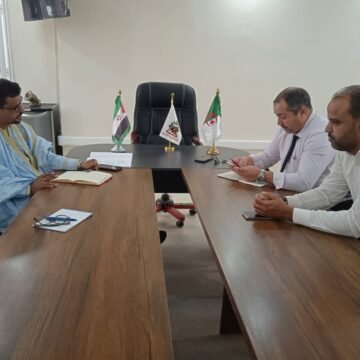 El rector de la Universidad de Tifariti en visita de trabajo al Centro Universitario Ali Kafi de Tinduf | Sahara Press Service (SPS)