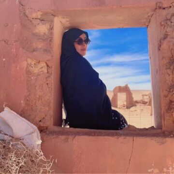 “Espero que logremos celebrar este día sin este sufrimiento, aquí en los campamentos y en todo el mundo” – Ahjaba Hamadi, coordinadora de la ONG La Semilla del Bien en los campamentos de Tinduf