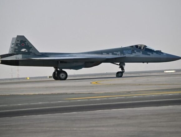 20251123_183416 Rusia ha entregado a Argelia los dos primeros aviones de combate Su-57E – ECSAHARAUI