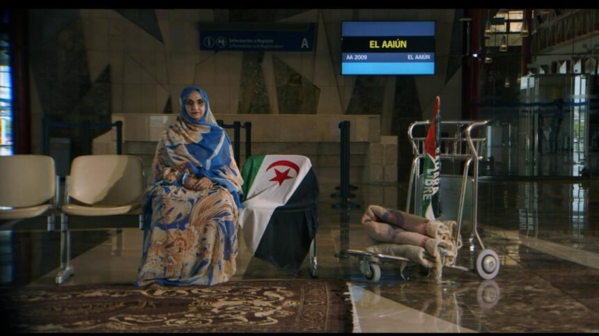 El documental que Zapatero y Moratinos boicotearon y que retrata el pulso de la ‘Gandhi saharaui’ contra Marruecos y España