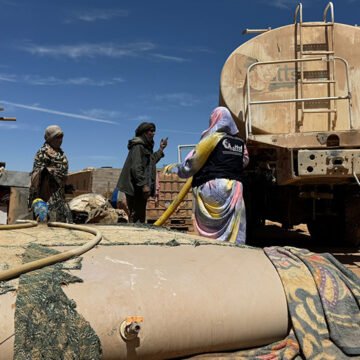 Asociación de Trabajadores y Técnicos sin Fronteras (ATTsF) explica su experiencia en la gestión de agua, alimentos y residuos- UPNA