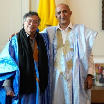 Gustavo Petro, invitado a visitar los campamentos saharauis, reafirma su apoyo al derecho de autodeterminación del pueblo saharaui