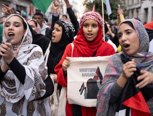 Sahara204 Sáhara Occidental: décadas de resistencia, bloqueo de prensa y la reanudación de la guerra – Ahmed Ettanji en EL SALTO