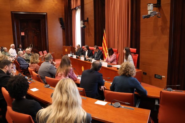 pinta_imatge_no_marca El Parlament de Catalunya commemora el cinquantè aniversari dels Acords tripartits de Madrid, amb què Espanya va cedir el Sàhara Occidental