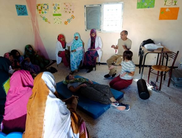 NAVARRA con el SAHARA | Profesionales de Atención Temprana refuerzan la atención a menores con dificultades de desarrollo en Tinduf