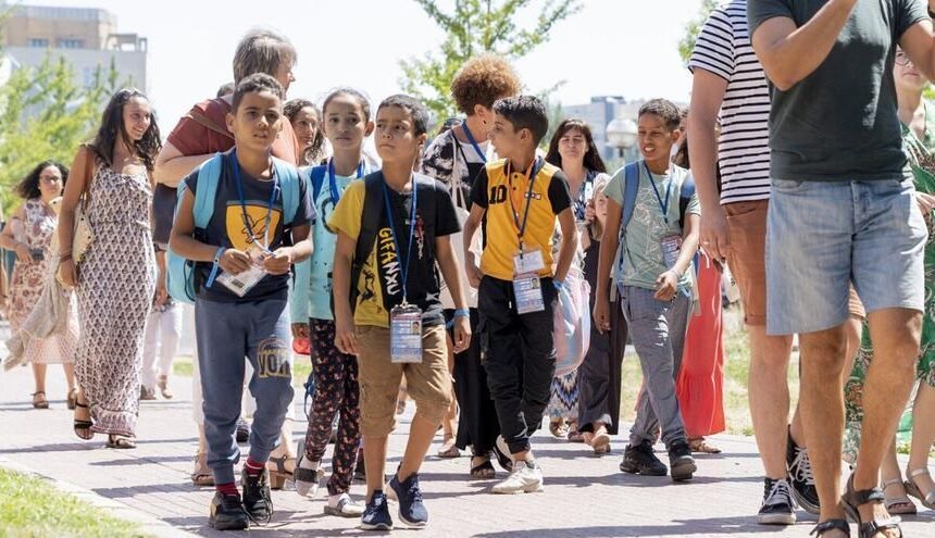 393097cb-9261-4a1d-be42-6ed5fa161632_16-9-aspect-ratio_default_0 Vacaciones en Paz 2026 | Álava busca 19 familias para acoger menores saharauis el próximo verano