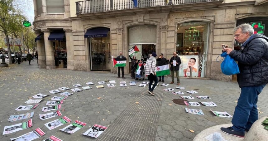 508a425d-b240-421e-9584-46bf05449a5b Manifestation à Barcelone appelant au respect des droits de l’homme au Sahara occidental occupé | Sahara Press Service (SPS)