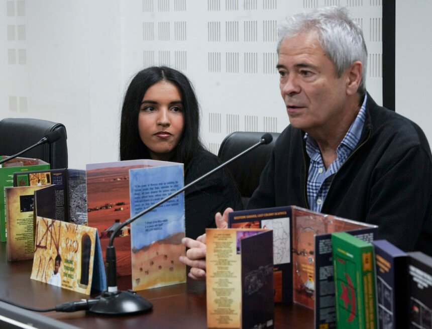 Club 44, un colectivo con docenas de canciones solidarias – Iñaki Zaratiegi en NAIZ: