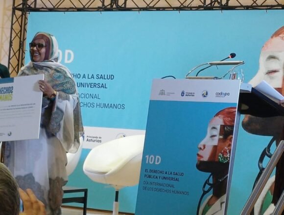 La Secretaria General de la UNMS recibe galardón de derechos humanos de la Agencia Asturiana de Cooperación | Sahara Press Service (SPS)