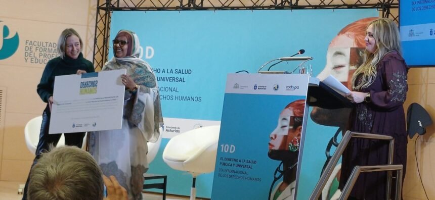 La Secretaria General de la UNMS recibe galardón de derechos humanos de la Agencia Asturiana de Cooperación | Sahara Press Service (SPS)