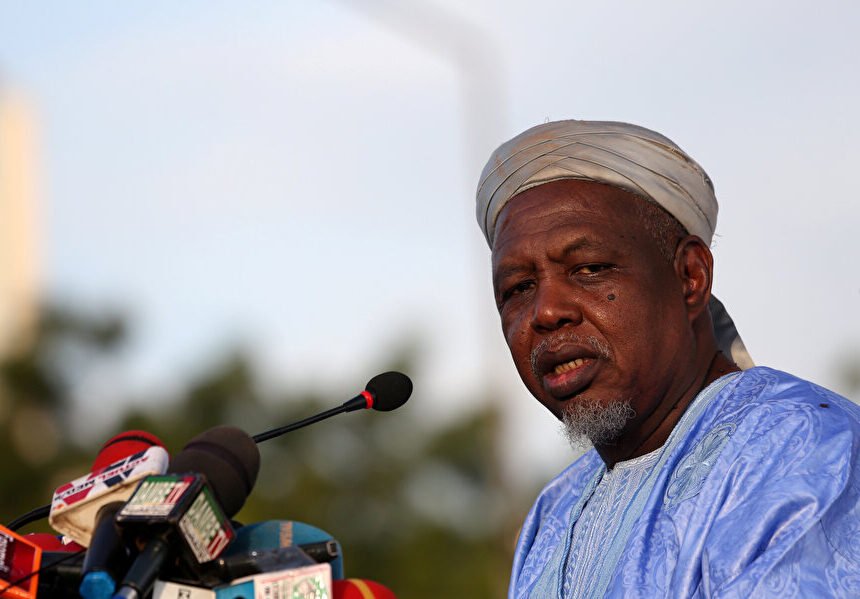 di El imán Dicko encabeza una nueva coalición opositora en Mali – ECSAHARAUI