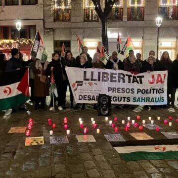 encendido-velas-navidad-pueblo-saharaui-palma-e1766691767141-1024x576-1 Por 27 año consecutivo | Encendido de velas por el pueblo saharaui frente a Cort en Palma – Mallorcadiario