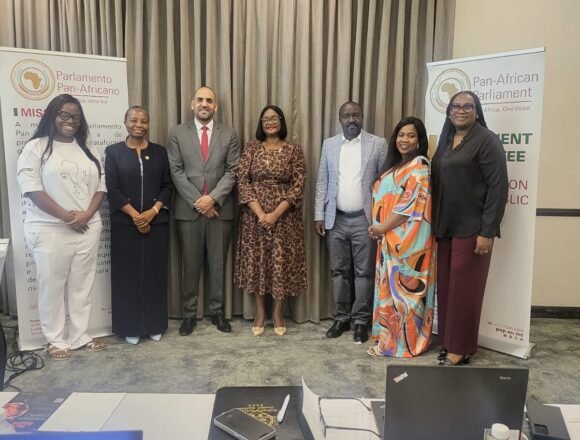 whatsapp_image_2025-12-09_at_14.29.26 El diputado saharaui Saíd Brahim Yumani preside la reunión del Buró de la Comisión de Auditoría y Cuentas Públicas (CAPA) del Parlamento Panafricano (PAP)