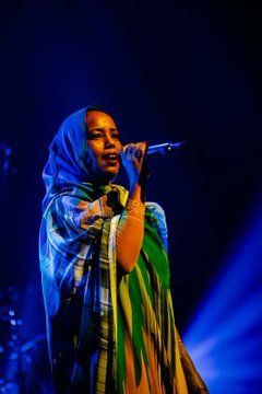 G-2bKG7XIAAZ_y7 AZIZA BRAHIM: «Ahí está la tenacidad de los saharauis, que seguimos luchando y alzando nuestra voz» – NAIZ